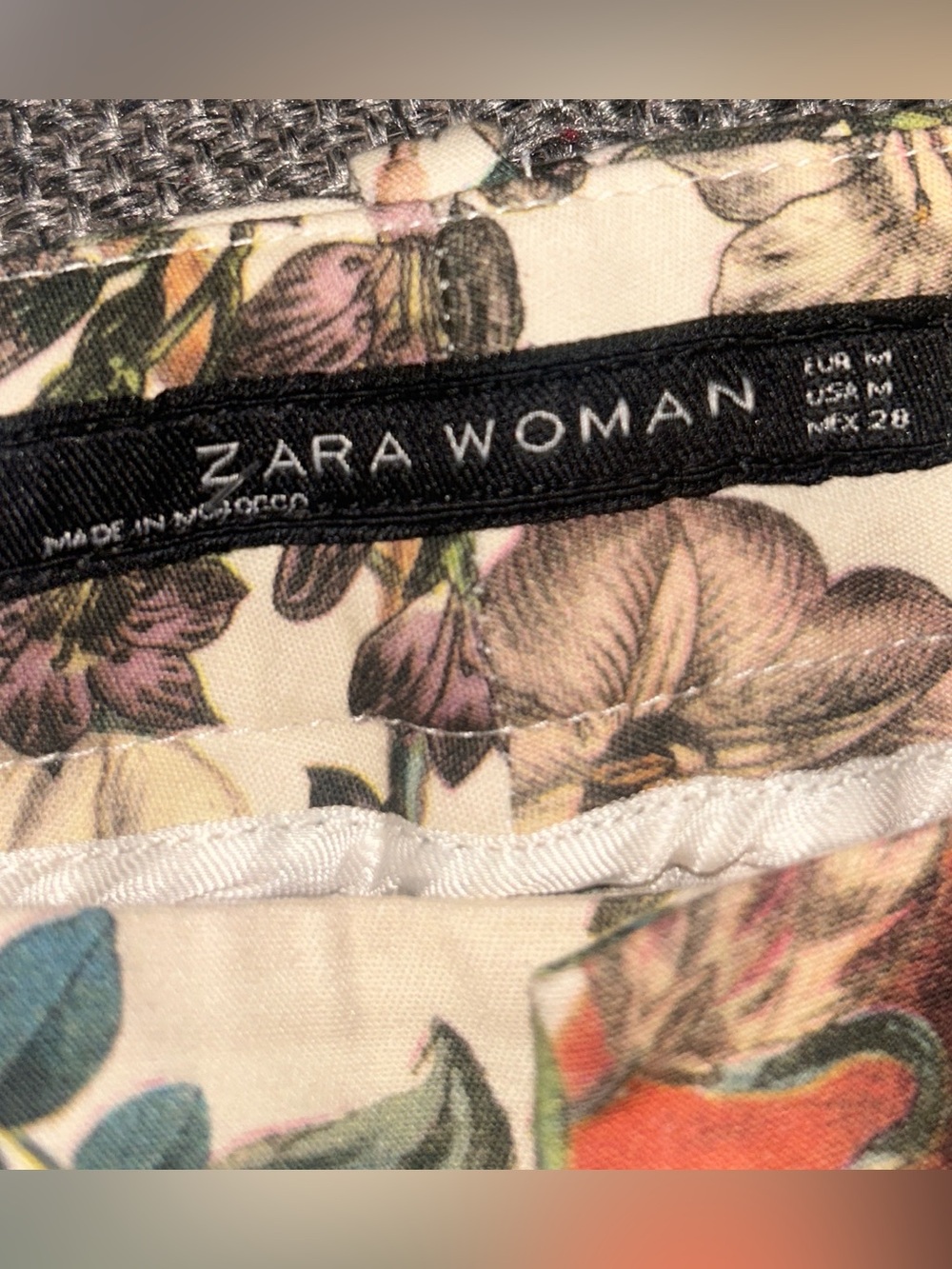 Floral All Over Print Skinny Trouser Pants - Multicolor - Picture 4 of 6